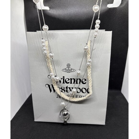 Vivienne Westwood Pearl ORB Necklace Silver With Bag Accessory Rare Necklace - Picture 1 of 4